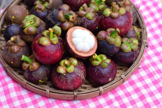 Mangosteen, a seasonal fruit in Sri Lanka